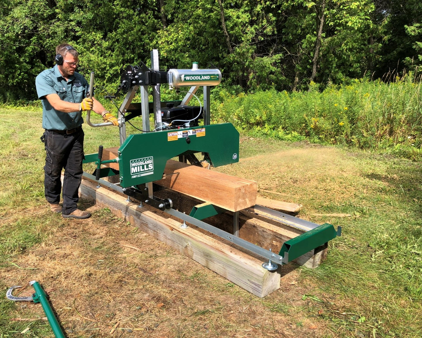 HM122 Portable Sawmill Woodland Mills